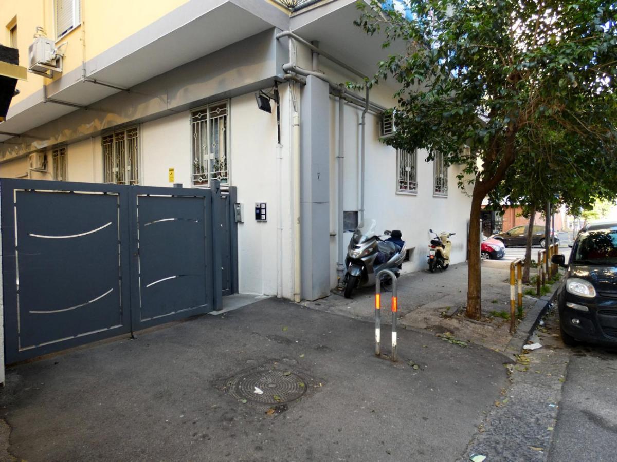 Salotto Vomero 7 Napoli